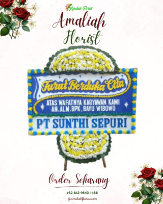 Papan Bunga Duka di Teluk Tiram